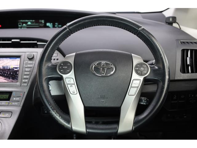 プリウス Ｇツーリングセレクションレザーパッケージ　後期型　本革シート　プリクラッシュセーフティ　ＨＵＤ　タッチトレーサーディスプレイ　クリアランスソナー　純正ＨＤＤナビ　Ｂカメラ　純正１７インチＡＷ　　パワーシート　シートヒーター　ＬＥＤヘッドライト（59枚目）
