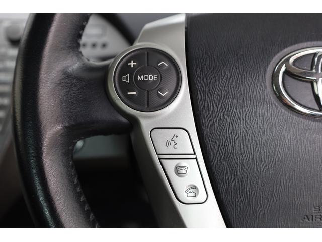 プリウス Ｇツーリングセレクションレザーパッケージ　後期型　本革シート　プリクラッシュセーフティ　ＨＵＤ　タッチトレーサーディスプレイ　クリアランスソナー　純正ＨＤＤナビ　Ｂカメラ　純正１７インチＡＷ　　パワーシート　シートヒーター　ＬＥＤヘッドライト（60枚目）