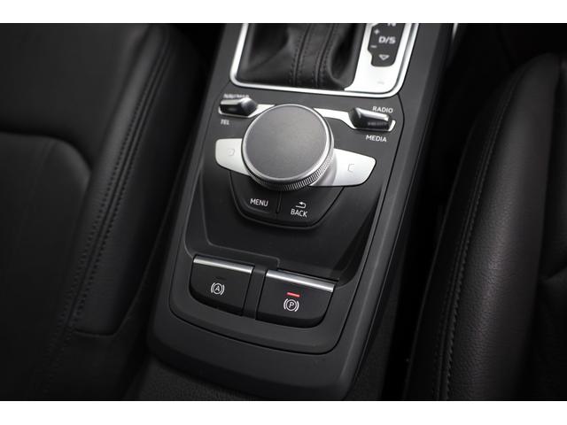 Ｑ２ ３５ＴＦＳＩシリンダーオンデマンドスポーツ　ユーザー下取車　アウディプレセンスフロント　純正８．３型ディスプレイ　Ｂカメラ　クリアランスソナー　左右独立ＡＡＣ　電動ＰＫＧ　純正１７インチＡＷ　パワーバックドア　ＬＥＤヘッドライト　オートライト（10枚目）