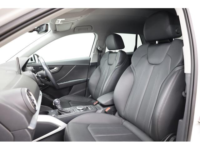 Ｑ２ ３５ＴＦＳＩシリンダーオンデマンドスポーツ　ユーザー下取車　アウディプレセンスフロント　純正８．３型ディスプレイ　Ｂカメラ　クリアランスソナー　左右独立ＡＡＣ　電動ＰＫＧ　純正１７インチＡＷ　パワーバックドア　ＬＥＤヘッドライト　オートライト（17枚目）