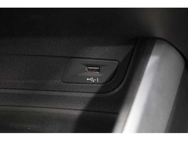 Ｑ２ ３５ＴＦＳＩシリンダーオンデマンドスポーツ　ユーザー下取車　アウディプレセンスフロント　純正８．３型ディスプレイ　Ｂカメラ　クリアランスソナー　左右独立ＡＡＣ　電動ＰＫＧ　純正１７インチＡＷ　パワーバックドア　ＬＥＤヘッドライト　オートライト（54枚目）