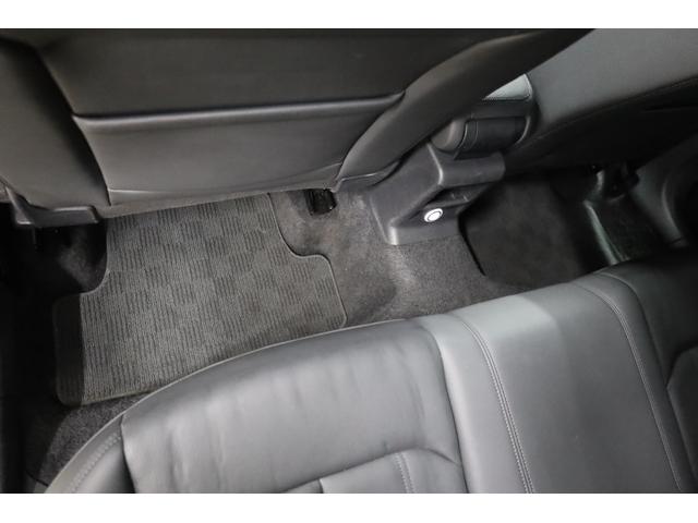 Ｑ２ ３５ＴＦＳＩシリンダーオンデマンドスポーツ　ユーザー下取車　アウディプレセンスフロント　純正８．３型ディスプレイ　Ｂカメラ　クリアランスソナー　左右独立ＡＡＣ　電動ＰＫＧ　純正１７インチＡＷ　パワーバックドア　ＬＥＤヘッドライト　オートライト（73枚目）