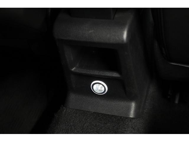 Ｑ２ ３５ＴＦＳＩシリンダーオンデマンドスポーツ　ユーザー下取車　アウディプレセンスフロント　純正８．３型ディスプレイ　Ｂカメラ　クリアランスソナー　左右独立ＡＡＣ　電動ＰＫＧ　純正１７インチＡＷ　パワーバックドア　ＬＥＤヘッドライト　オートライト（74枚目）