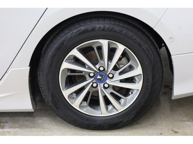 プリウスＰＨＶ Ａ　後期型　５人乗り　寒冷地仕様　モデリスタフルエアロ　改良後セーフティセンス　純正９型ＳＤナビ　全方位カメラ　ＩＣＳ　ＢＳＭ　禁煙車　モデリスタ１５インチＡＷ　ＡＣ１５００Ｗ　置くだけ充電　パワーシート（38枚目）