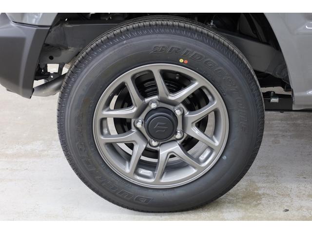 ジムニー ＸＣ　登録済未使用車　４ＷＤ　デュアルセンサーブレーキサポート　５速ＭＴ＆トランスファー　障害物ソナー　ヒート付ミラー　スマートキー＆プッシュスタート　純正１６インチＡＷ　シートヒーター　純正フロアマット付（39枚目）