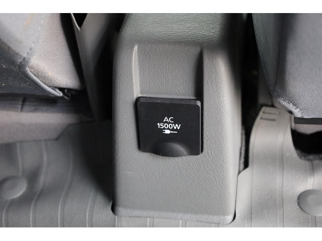 ミニキャブＥＶ ＣＤ　２０．０ｋＷｈ　２シーター　Ｕ６９モデル　ワンオーナー　残存率測定　ｅ－Ａｓｓｉｓｔ　リヤパーキングセンサー　普通・急速充電　キーレスキー　禁煙車　全席シートヒーター　オートライト　パワーウインドウ　ＡＣ１５００Ｗ　純正マット（16枚目）