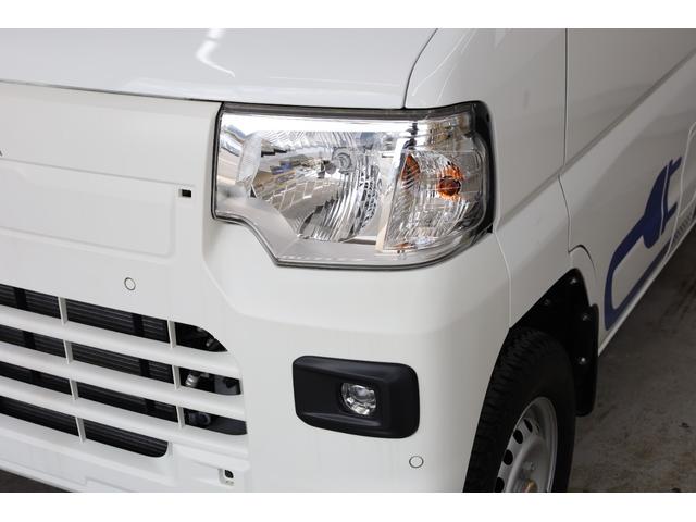 ミニキャブＥＶ ＣＤ　２０．０ｋＷｈ　２シーター　Ｕ６９モデル　ワンオーナー　残存率測定　ｅ－Ａｓｓｉｓｔ　リヤパーキングセンサー　普通・急速充電　キーレスキー　禁煙車　全席シートヒーター　オートライト　パワーウインドウ　ＡＣ１５００Ｗ　純正マット（31枚目）