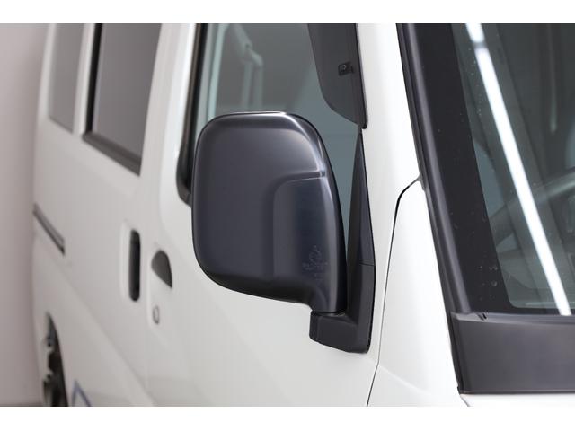 ミニキャブＥＶ ＣＤ　２０．０ｋＷｈ　２シーター　Ｕ６９モデル　ワンオーナー　残存率測定　ｅ－Ａｓｓｉｓｔ　リヤパーキングセンサー　普通・急速充電　キーレスキー　禁煙車　全席シートヒーター　オートライト　パワーウインドウ　ＡＣ１５００Ｗ　純正マット（34枚目）