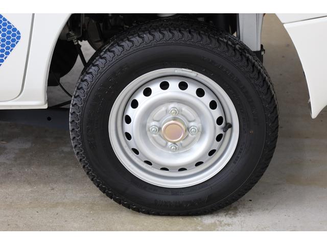 ミニキャブＥＶ ＣＤ　２０．０ｋＷｈ　２シーター　Ｕ６９モデル　ワンオーナー　残存率測定　ｅ－Ａｓｓｉｓｔ　リヤパーキングセンサー　普通・急速充電　キーレスキー　禁煙車　全席シートヒーター　オートライト　パワーウインドウ　ＡＣ１５００Ｗ　純正マット（37枚目）