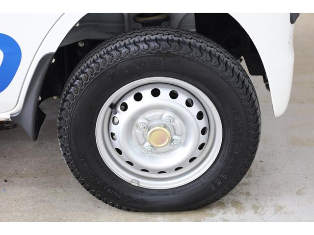 ミニキャブＥＶ ＣＤ　２０．０ｋＷｈ　２シーター　Ｕ６９モデル　ワンオーナー　残存率測定　ｅ－Ａｓｓｉｓｔ　リヤパーキングセンサー　普通・急速充電　キーレスキー　禁煙車　全席シートヒーター　オートライト　パワーウインドウ　ＡＣ１５００Ｗ　純正マット（39枚目）