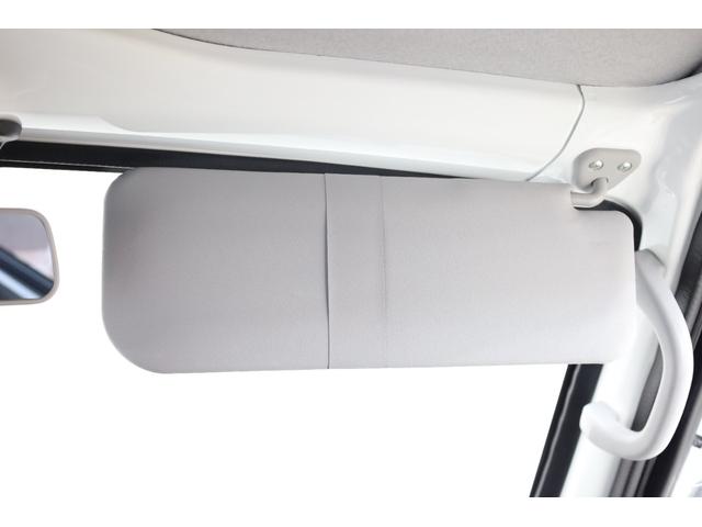 ミニキャブＥＶ ＣＤ　２０．０ｋＷｈ　２シーター　Ｕ６９モデル　ワンオーナー　残存率測定　ｅ－Ａｓｓｉｓｔ　リヤパーキングセンサー　普通・急速充電　キーレスキー　禁煙車　全席シートヒーター　オートライト　パワーウインドウ　ＡＣ１５００Ｗ　純正マット（65枚目）