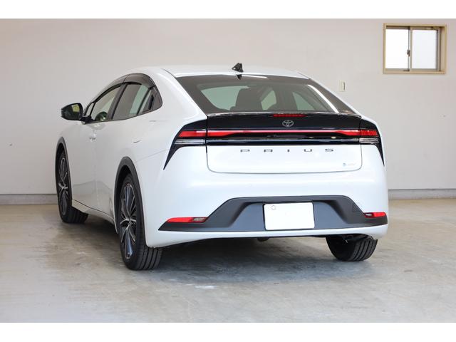 プリウス G 登録済未使用車 純正8インチディスプレイ バックカメラ セーフティセンス インテリジェントクリアランスソナー ブラインドスポットモニター 純正19インチAW シートヒーター AC1500W 電動PKB(24枚目)