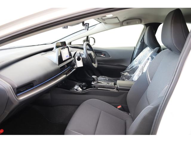 プリウス G 登録済未使用車 純正8インチディスプレイ バックカメラ セーフティセンス インテリジェントクリアランスソナー ブラインドスポットモニター 純正19インチAW シートヒーター AC1500W 電動PKB(39枚目)