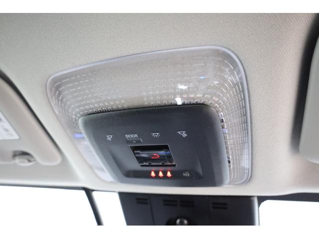 プリウス G 登録済未使用車 純正8インチディスプレイ バックカメラ セーフティセンス インテリジェントクリアランスソナー ブラインドスポットモニター 純正19インチAW シートヒーター AC1500W 電動PKB(67枚目)