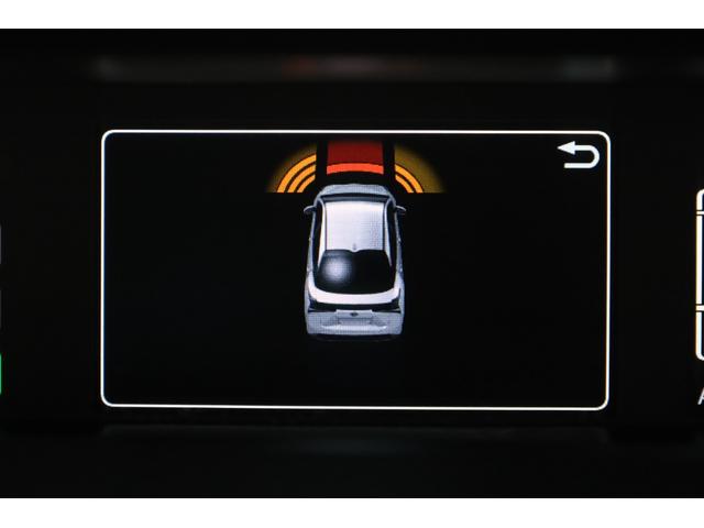 プリウス Ａツーリングセレクション　ユーザー下取車　純正９型ＳＤナビ　ＢＴ接続　バックカメラ　禁煙車　セーフティセンス　インテリジェントクリアランスソナー　純正１７インチツーリングＡＷ　ＢＳＭ　ＨＵＤ　パワーシート　シートヒーター（8枚目）
