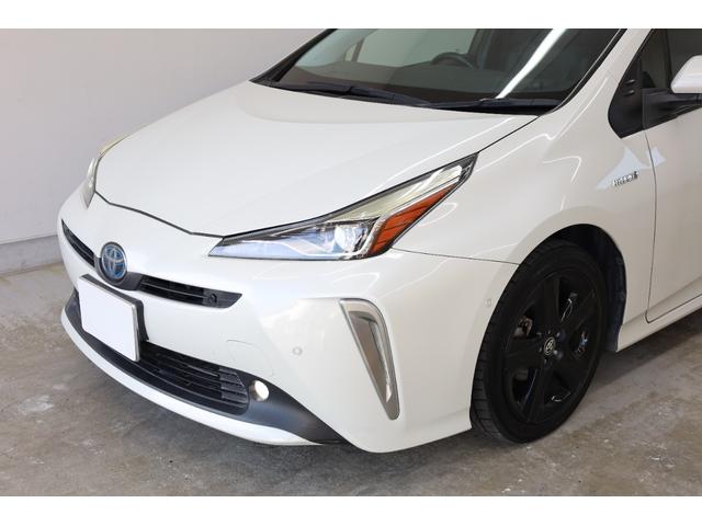 プリウス Ａツーリングセレクション　ユーザー下取車　純正９型ＳＤナビ　ＢＴ接続　バックカメラ　禁煙車　セーフティセンス　インテリジェントクリアランスソナー　純正１７インチツーリングＡＷ　ＢＳＭ　ＨＵＤ　パワーシート　シートヒーター（13枚目）