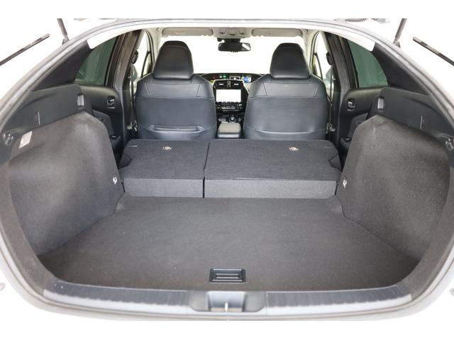 プリウス Ａツーリングセレクション　ユーザー下取車　純正９型ＳＤナビ　ＢＴ接続　バックカメラ　禁煙車　セーフティセンス　インテリジェントクリアランスソナー　純正１７インチツーリングＡＷ　ＢＳＭ　ＨＵＤ　パワーシート　シートヒーター（19枚目）