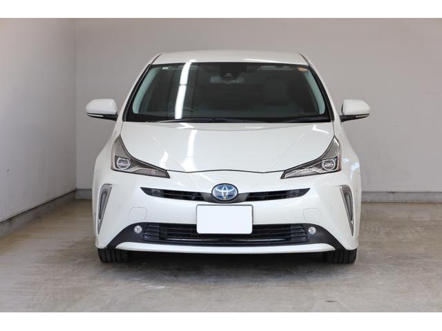 プリウス Ａツーリングセレクション　ユーザー下取車　純正９型ＳＤナビ　ＢＴ接続　バックカメラ　禁煙車　セーフティセンス　インテリジェントクリアランスソナー　純正１７インチツーリングＡＷ　ＢＳＭ　ＨＵＤ　パワーシート　シートヒーター（22枚目）