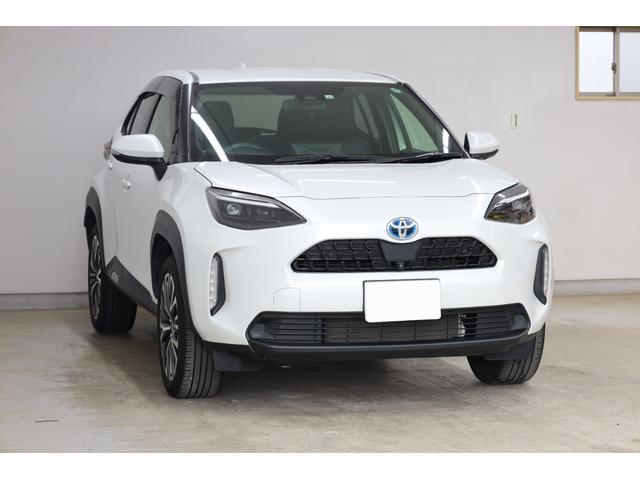 ヤリスクロス ハイブリッドＺ　ユーザー下取車　純正８型ディスプレイ　フルセグＴＶ　全方位カメラ　セーフティセンス　インテリジェントクリアランスソナー　ブラインドスポットモニター　純正１８インチＡＷ　パワーシート　シートヒーター（21枚目）