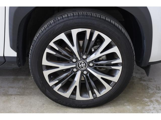 ヤリスクロス ハイブリッドＺ　ユーザー下取車　純正８型ディスプレイ　フルセグＴＶ　全方位カメラ　セーフティセンス　インテリジェントクリアランスソナー　ブラインドスポットモニター　純正１８インチＡＷ　パワーシート　シートヒーター（37枚目）