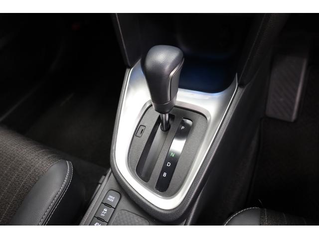 ヤリスクロス ハイブリッドＺ　ユーザー下取車　純正８型ディスプレイ　フルセグＴＶ　全方位カメラ　セーフティセンス　インテリジェントクリアランスソナー　ブラインドスポットモニター　純正１８インチＡＷ　パワーシート　シートヒーター（49枚目）