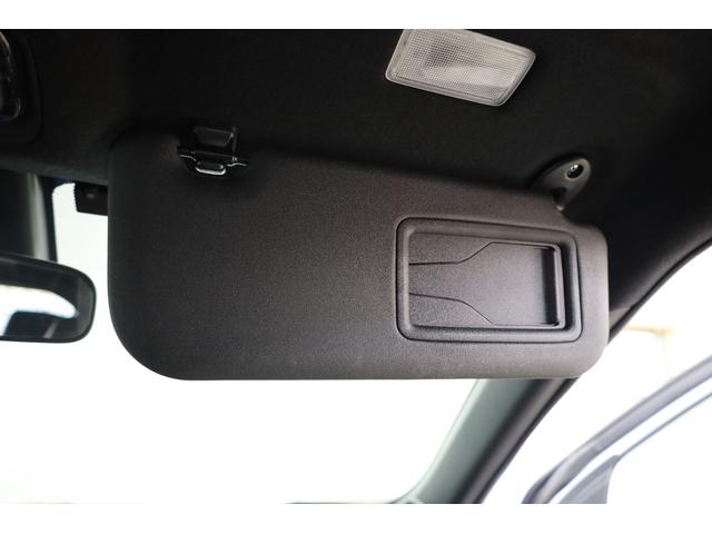 ヤリスクロス ハイブリッドＺ　ユーザー下取車　純正８型ディスプレイ　フルセグＴＶ　全方位カメラ　セーフティセンス　インテリジェントクリアランスソナー　ブラインドスポットモニター　純正１８インチＡＷ　パワーシート　シートヒーター（70枚目）