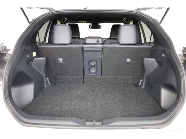 ヤリスクロス ハイブリッドＺ　ユーザー下取車　純正８型ディスプレイ　フルセグＴＶ　全方位カメラ　セーフティセンス　インテリジェントクリアランスソナー　ブラインドスポットモニター　純正１８インチＡＷ　パワーシート　シートヒーター（74枚目）