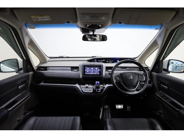 フリードハイブリッド ハイブリッド・ＥＸ　両側電動スライドドア　ホンダセンシング　禁煙車　純正メモリーナビ　アップルカープレイ　バックカメラ　シートヒーター　純正１５インチＡＷ　レーダークルーズ　後席サンシェード　ＬＥＤヘッドライト　ＥＴＣ（4枚目）