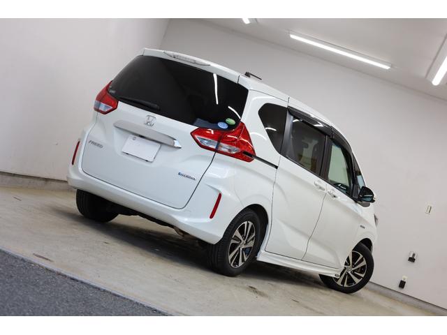 フリードハイブリッド ハイブリッド・ＥＸ　両側電動スライドドア　ホンダセンシング　禁煙車　純正メモリーナビ　アップルカープレイ　バックカメラ　シートヒーター　純正１５インチＡＷ　レーダークルーズ　後席サンシェード　ＬＥＤヘッドライト　ＥＴＣ（12枚目）