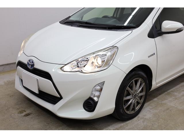 アクア Ｇ　ユーザー下取車　スマートエントリー　セーフティセンス　禁煙車　カロッツェリアメモリーナビ　ＢＴ接続　Ｂカメラ　クルーズコントロール　レーンディパーチャーアラート　ＥＴＣ　オートライト　純正フロアマット（13枚目）