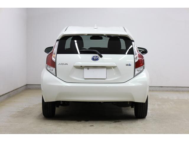 アクア Ｇ　ユーザー下取車　スマートエントリー　セーフティセンス　禁煙車　カロッツェリアメモリーナビ　ＢＴ接続　Ｂカメラ　クルーズコントロール　レーンディパーチャーアラート　ＥＴＣ　オートライト　純正フロアマット（25枚目）