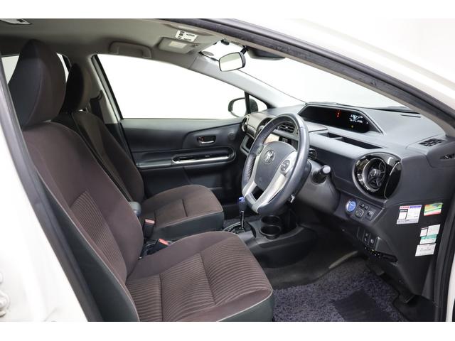 アクア Ｇ　ユーザー下取車　スマートエントリー　セーフティセンス　禁煙車　カロッツェリアメモリーナビ　ＢＴ接続　Ｂカメラ　クルーズコントロール　レーンディパーチャーアラート　ＥＴＣ　オートライト　純正フロアマット（38枚目）