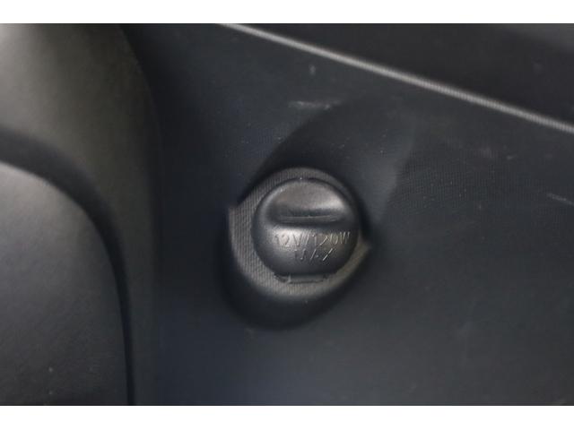 アクア Ｇ　ユーザー下取車　スマートエントリー　セーフティセンス　禁煙車　カロッツェリアメモリーナビ　ＢＴ接続　Ｂカメラ　クルーズコントロール　レーンディパーチャーアラート　ＥＴＣ　オートライト　純正フロアマット（51枚目）