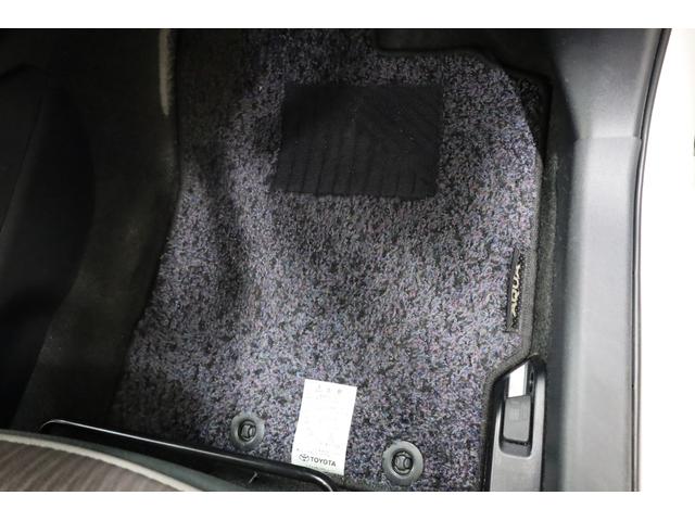 アクア Ｇ　ユーザー下取車　スマートエントリー　セーフティセンス　禁煙車　カロッツェリアメモリーナビ　ＢＴ接続　Ｂカメラ　クルーズコントロール　レーンディパーチャーアラート　ＥＴＣ　オートライト　純正フロアマット（73枚目）