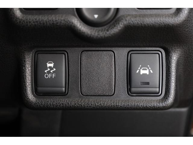 ノート ｅ－パワー　Ｘ　ユーザー下取車　禁煙車　エマージェンシーブレーキ　純正ＳＤナビ　ブルーレイ　アラウンドビューモニター　フロント＆リアソナー　デジタルインナーミラー　インテリジェントキー＆プッシュスタート　ＥＴＣ（62枚目）