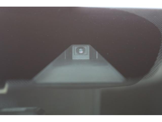 ノート ｅ－パワー　Ｘ　ユーザー下取車　禁煙車　エマージェンシーブレーキ　純正ＳＤナビ　ブルーレイ　アラウンドビューモニター　フロント＆リアソナー　デジタルインナーミラー　インテリジェントキー＆プッシュスタート　ＥＴＣ（70枚目）