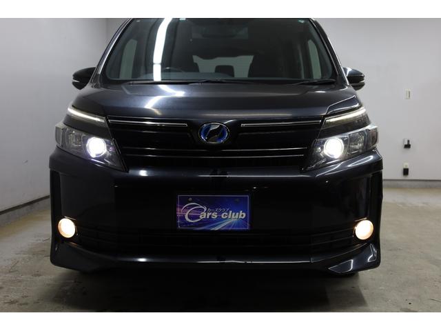 ヴォクシー ハイブリッドＶ　ワンオーナー　アルパイン１０型ＳＤナビ　Ｂカメラ　電動スライドドア　左右独立ＡＡＣ　リヤエアコン　後席サンシェード　シートヒーター　クルーズコントロール　ＥＴＣ　純正１５インチＡＷ　ＬＥＤヘッドライト（27枚目）