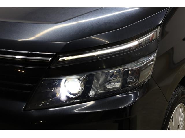 ヴォクシー ハイブリッドＶ　ワンオーナー　アルパイン１０型ＳＤナビ　Ｂカメラ　電動スライドドア　左右独立ＡＡＣ　リヤエアコン　後席サンシェード　シートヒーター　クルーズコントロール　ＥＴＣ　純正１５インチＡＷ　ＬＥＤヘッドライト（31枚目）