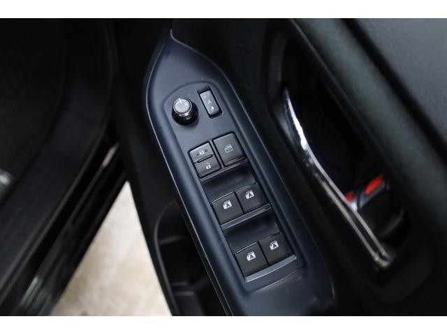 ヴォクシー ハイブリッドＶ　ワンオーナー　アルパイン１０型ＳＤナビ　Ｂカメラ　電動スライドドア　左右独立ＡＡＣ　リヤエアコン　後席サンシェード　シートヒーター　クルーズコントロール　ＥＴＣ　純正１５インチＡＷ　ＬＥＤヘッドライト（65枚目）