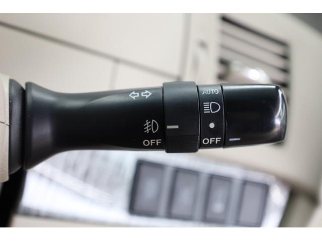 エスティマハイブリッド G 4WD ワンオーナー 両側電動スライドドア 純正8型HDDナビ Bカメラ 禁煙車 ダブルAAC パワーシート シートヒーター 純正17インチAW 脱着式デッキボード AC1500W オットマン ETC(63枚目)