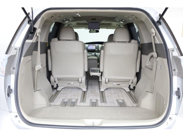 エスティマハイブリッド Gレザーパッケージ 4WD 大型サンルーフ 本革シート 両側電動スライドドア 電動床下格納機能 純正8型ナビ 純正後席モニター 純正17AW 脱着式デッキボード Wエアコン AC1500W オットマン レーダークルーズ(19枚目)