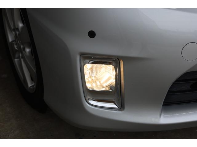 エスティマハイブリッド Gレザーパッケージ 4WD 大型サンルーフ 本革シート 両側電動スライドドア 電動床下格納機能 純正8型ナビ 純正後席モニター 純正17AW 脱着式デッキボード Wエアコン AC1500W オットマン レーダークルーズ(32枚目)