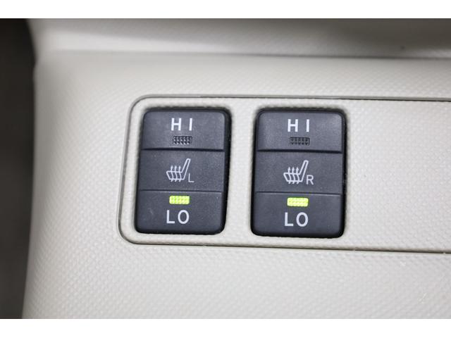 エスティマハイブリッド Gレザーパッケージ 4WD 大型サンルーフ 本革シート 両側電動スライドドア 電動床下格納機能 純正8型ナビ 純正後席モニター 純正17AW 脱着式デッキボード Wエアコン AC1500W オットマン レーダークルーズ(53枚目)