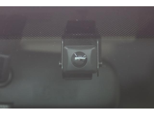 エスティマハイブリッド Gレザーパッケージ 4WD 大型サンルーフ 本革シート 両側電動スライドドア 電動床下格納機能 純正8型ナビ 純正後席モニター 純正17AW 脱着式デッキボード Wエアコン AC1500W オットマン レーダークルーズ(68枚目)