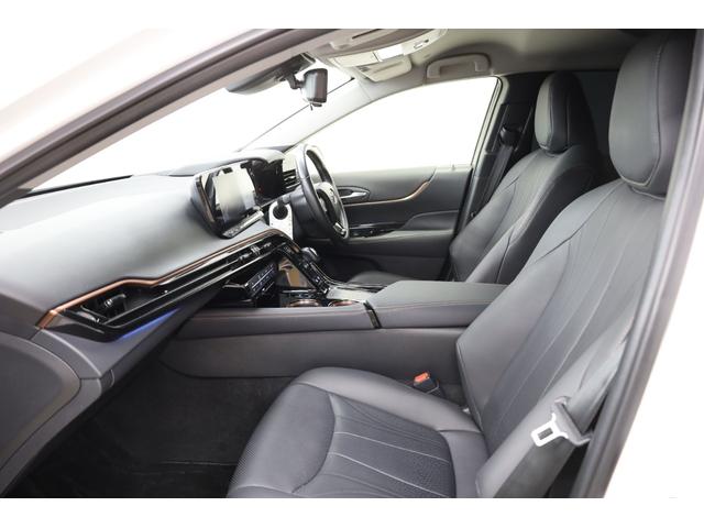 ◎メンテナンスパスポート◎　１．オイル交換４回分・オイルエレメント２回分無料！　２．車検基本料等無料！　３．定期点検（６・１２・１８ヶ月点検）無料！