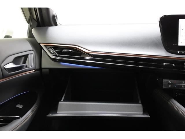 全国販売しておりますので岡山県外の方でもお問い合わせお待ちしております！車両状態・陸送、ご購入からご納車までの詳細などしっかりとご説明させていただきます！