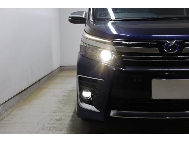 ヴォクシー ハイブリッドZS 煌II ワンオーナー アルパイン10型SDナビ アルパイン12.8型後席モニター Bカメラ 両側電動スライドドア 純正16インチAW 左右独立AAC 後席サンシェード ETC LEDヘッドライト フォグランプ(28枚目)