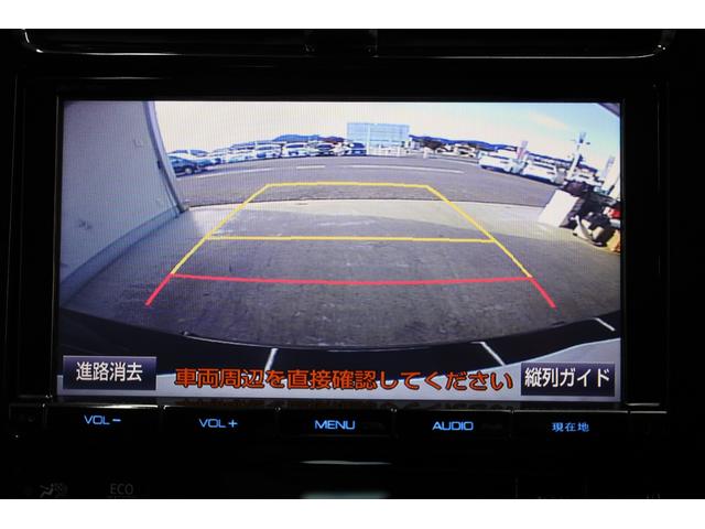 プリウス Ａツーリングセレクション　純正９型ＳＤナビ　ＢＴ接続　Ｂカメラ　セーフティセンス　インテリジェントクリアランスソナー　禁煙車　純正１７インチＡＷ　ブラインドスポットモニター　ＨＵＤ　シートヒーター　置くだけ充電　ＡＣ１５００Ｗ（6枚目）