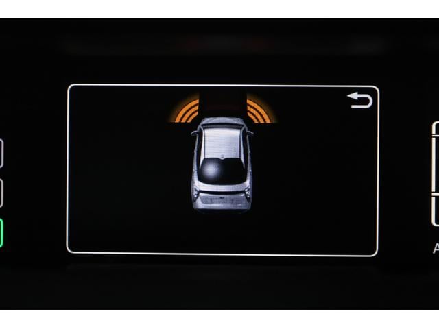 プリウス Ａツーリングセレクション　純正９型ＳＤナビ　ＢＴ接続　Ｂカメラ　セーフティセンス　インテリジェントクリアランスソナー　禁煙車　純正１７インチＡＷ　ブラインドスポットモニター　ＨＵＤ　シートヒーター　置くだけ充電　ＡＣ１５００Ｗ（8枚目）