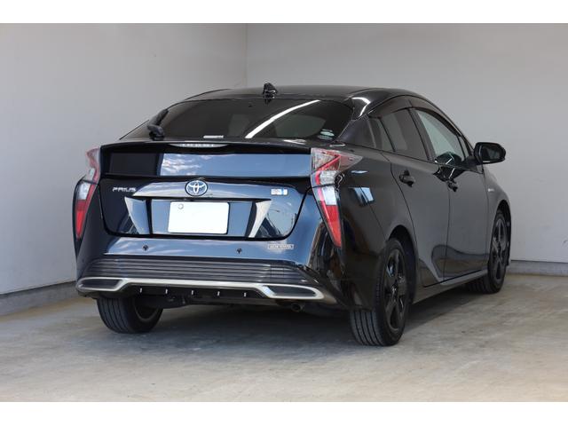 プリウス Ａツーリングセレクション　純正９型ＳＤナビ　ＢＴ接続　Ｂカメラ　セーフティセンス　インテリジェントクリアランスソナー　禁煙車　純正１７インチＡＷ　ブラインドスポットモニター　ＨＵＤ　シートヒーター　置くだけ充電　ＡＣ１５００Ｗ（26枚目）